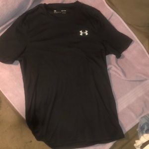 Under Armour small men’s T-shirt